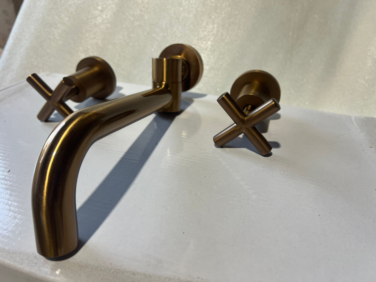 Brushed Copper 1/4 Turn Taps with 250mm Wall Mounted Swivel Spout | Ho ...